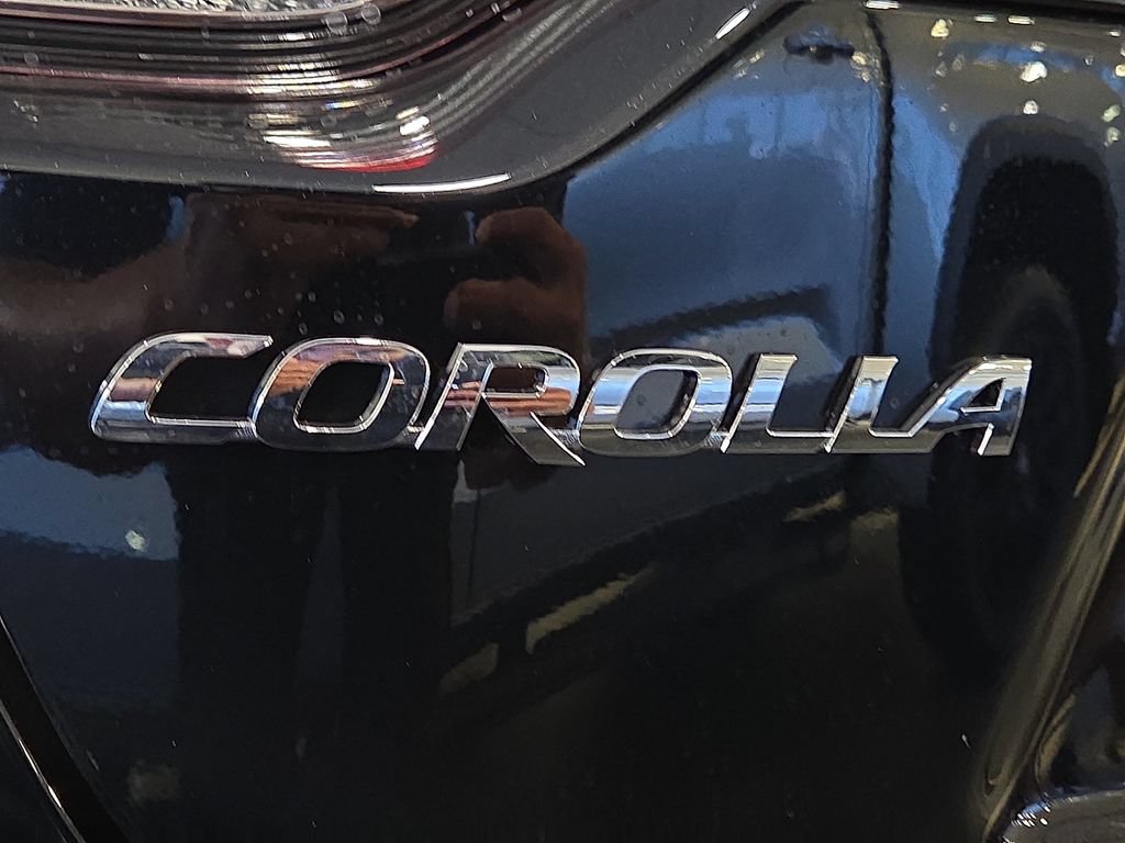 New 2026 Toyota Corolla LE FWD image 11