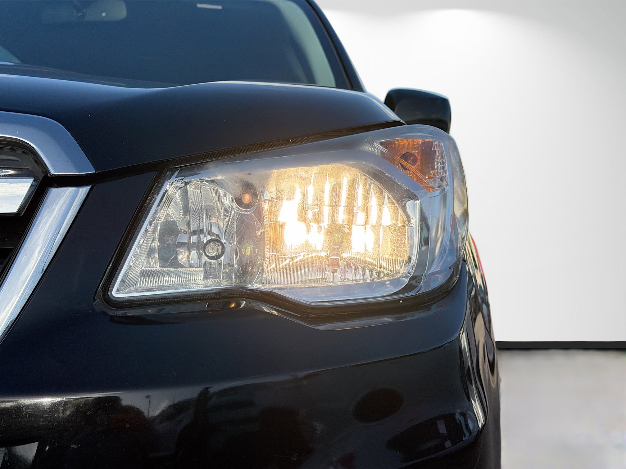 Used 2015 Subaru Forester 2.5i Premium w/ Popular Package #2 image 9