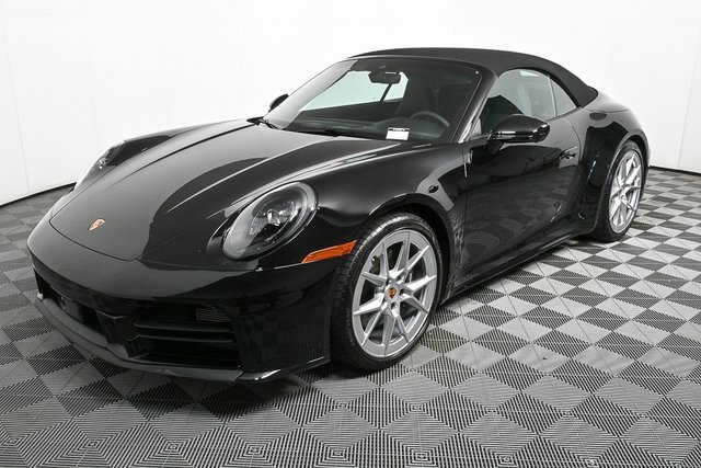 Certified 2025 Porsche 911 Carrera image 1