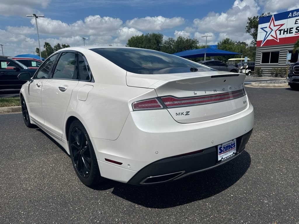 Used 2020 Lincoln MKZ Reserve w/ Luxury Package FWD image 3