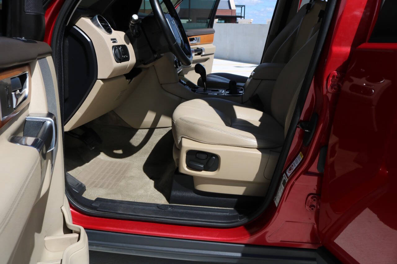Used 2013 Land Rover LR4 HSE AWD/4WD image 95
