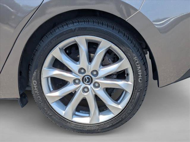 Used 2016 MAZDA MAZDA3 s Grand Touring w/ Technology Package FWD image 24