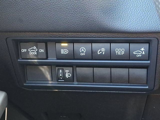 Certified 2026 Toyota Tundra Limited AWD/4WD image 25