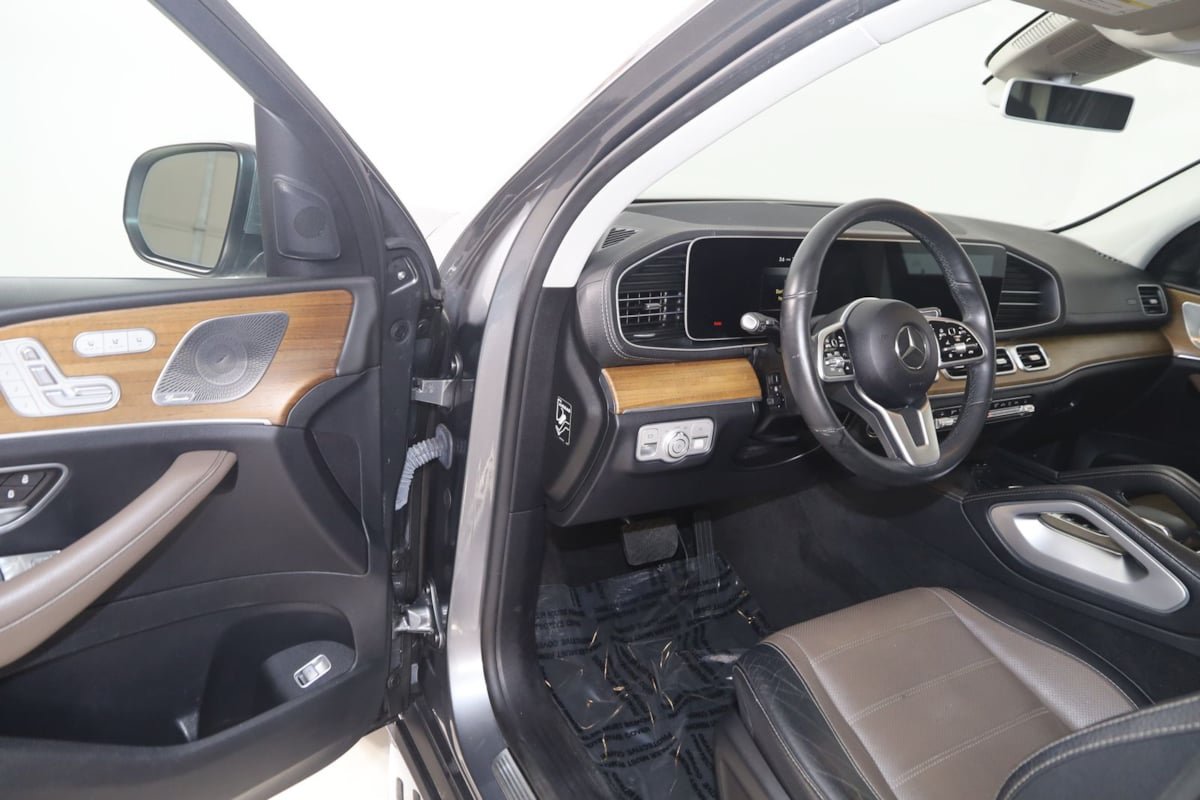 Used 2020 Mercedes-Benz GLS 450 4MATIC image 59