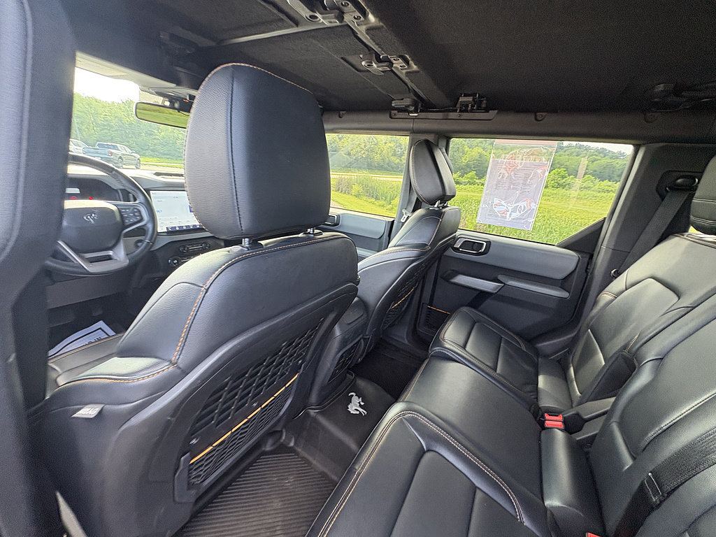 Used 2023 Ford Bronco Badlands AWD/4WD image 18