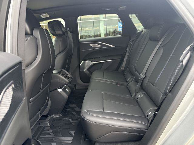 New 2026 Cadillac Lyriq Premium Luxury w/ LPO, Floor Liner Package RWD image 11