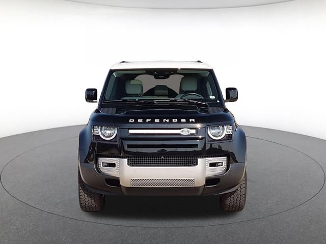 Used 2023 Land Rover Defender 110 S AWD/4WD image 2