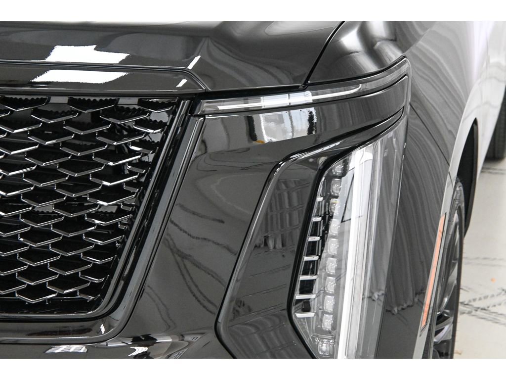 New 2026 Cadillac Escalade ESV Platinum Sport w/ LPO, ONYX Package AWD/4WD image 9