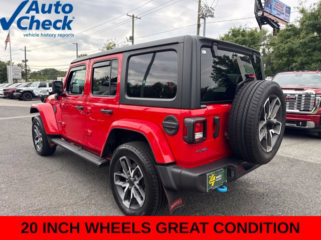 Used 2024 Jeep Wrangler Unlimited w/ Convenience Group AWD/4WD image 15