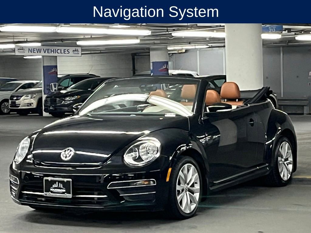 Used 2017 Volkswagen Beetle 1.8T Classic FWD image 3