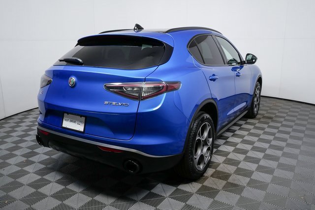 New 2025 Alfa Romeo Stelvio Sprint w/ Convenience Package image 28