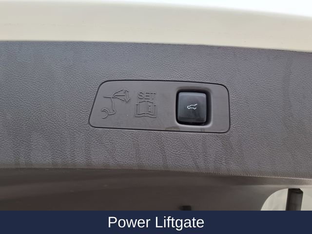 Used 2022 Lincoln Corsair FWD w/ Equipment Group 101A image 13