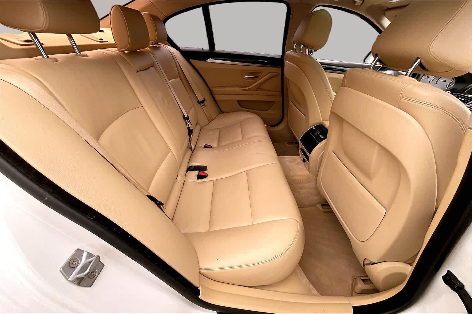 Used 2014 BMW 528i Sedan RWD image 18