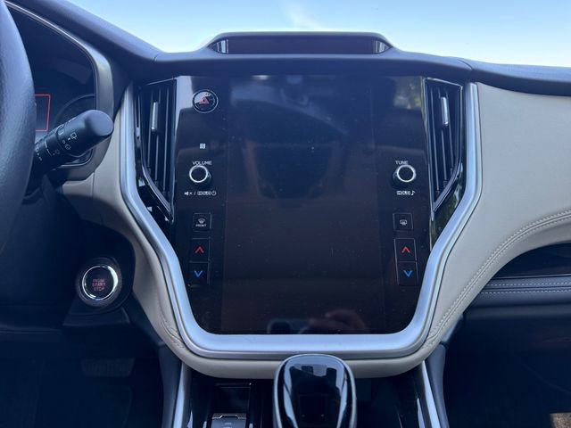 Used 2023 Subaru Outback Limited AWD/4WD image 21