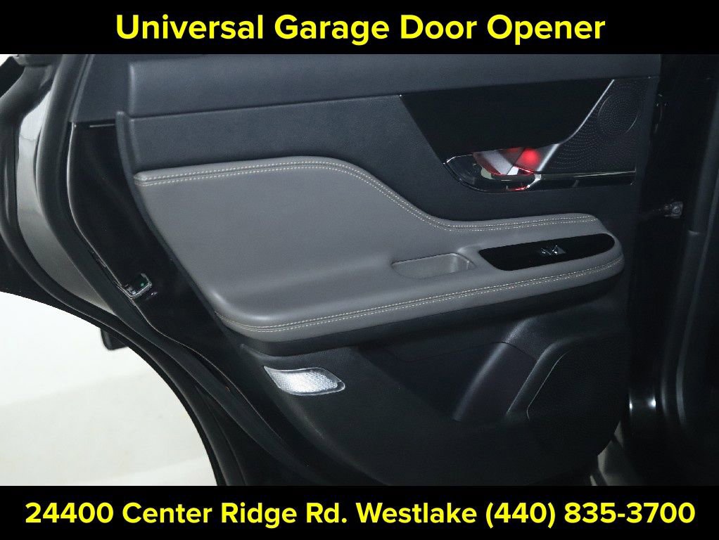Used 2023 Lincoln Corsair FWD w/ Equipment Group 101A image 13