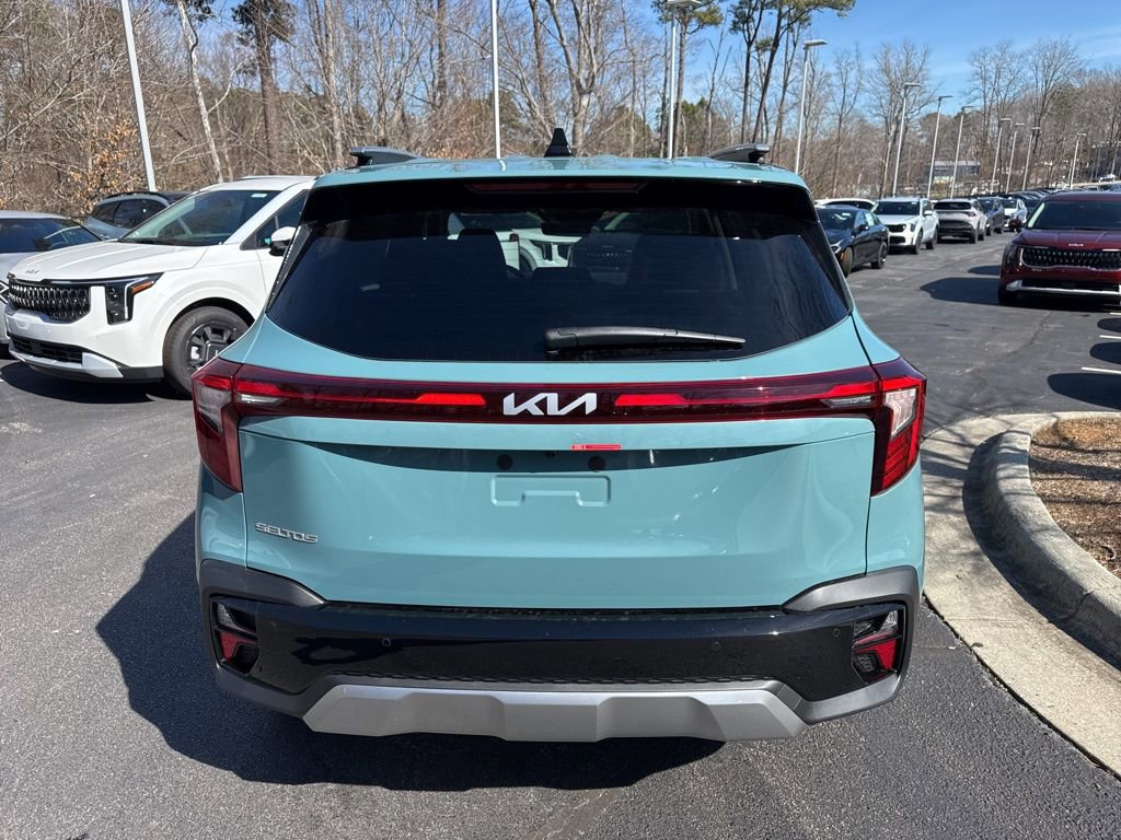 New 2026 Kia Seltos EX image 18