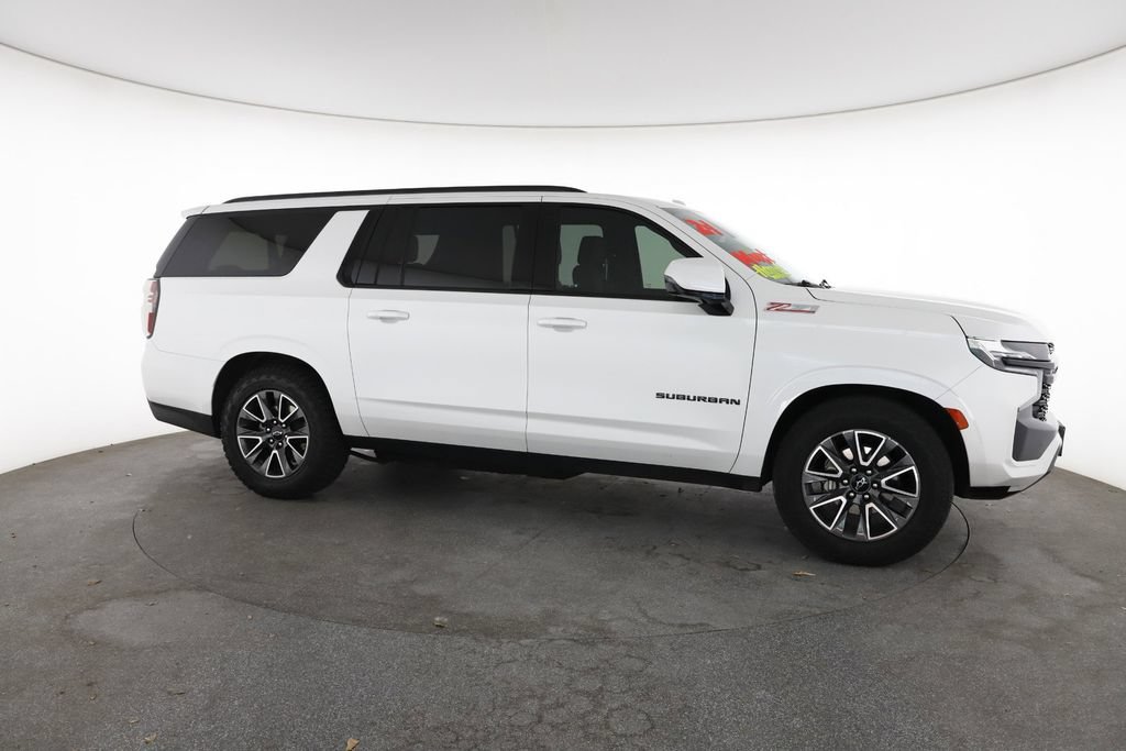 Certified 2024 Chevrolet Suburban Z71 w/ Z71 Off-Road Package AWD/4WD image 15
