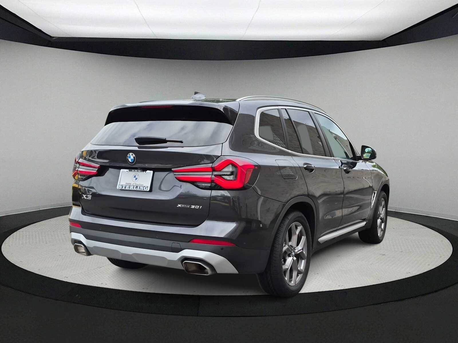Used 2023 BMW X3 xDrive30i w/ Premium Package AWD/4WD image 8