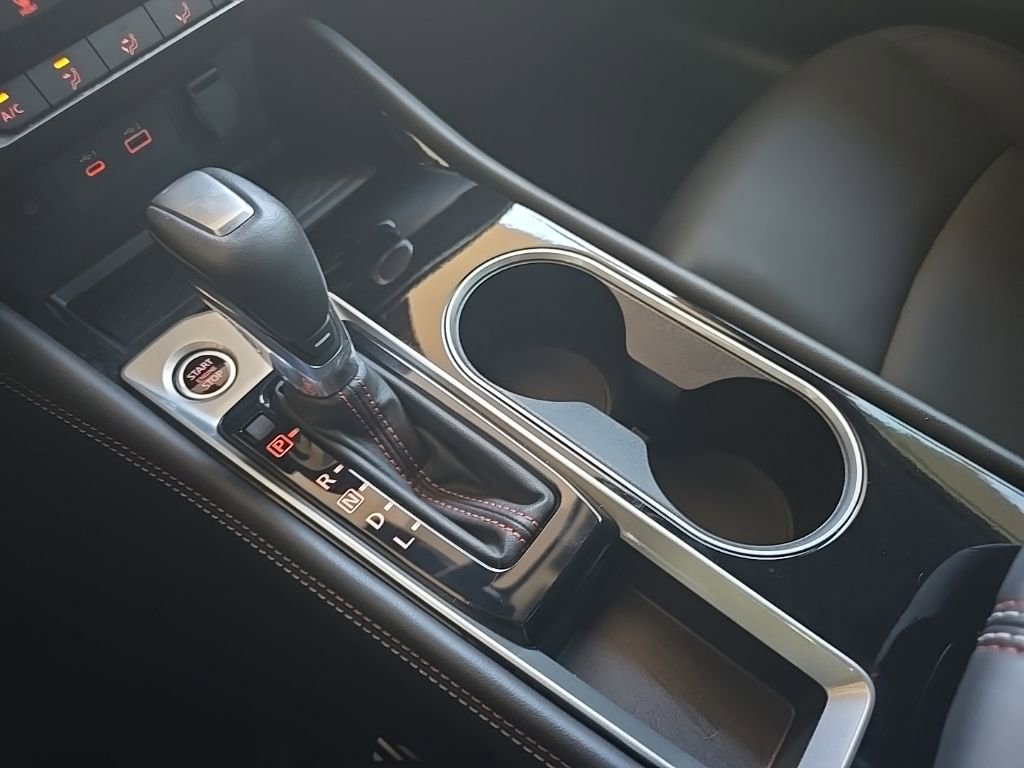 Used 2024 Nissan Altima 2.5 SR w/ SR Premium Package image 21