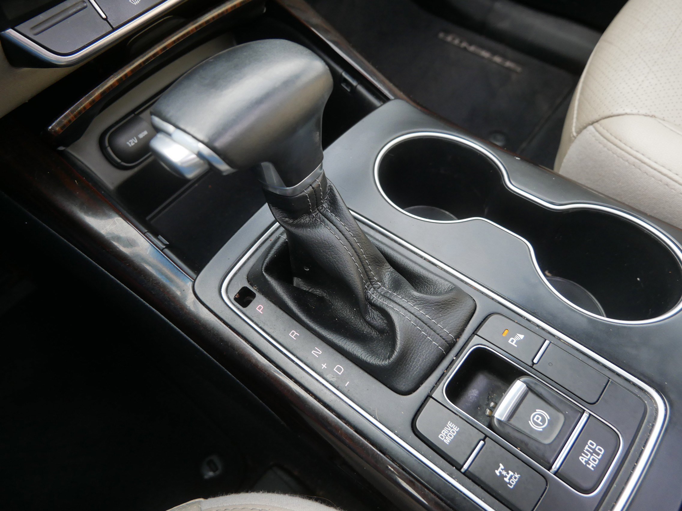 Used 2019 Kia Sorento EX w/ EX Touring Package image 29