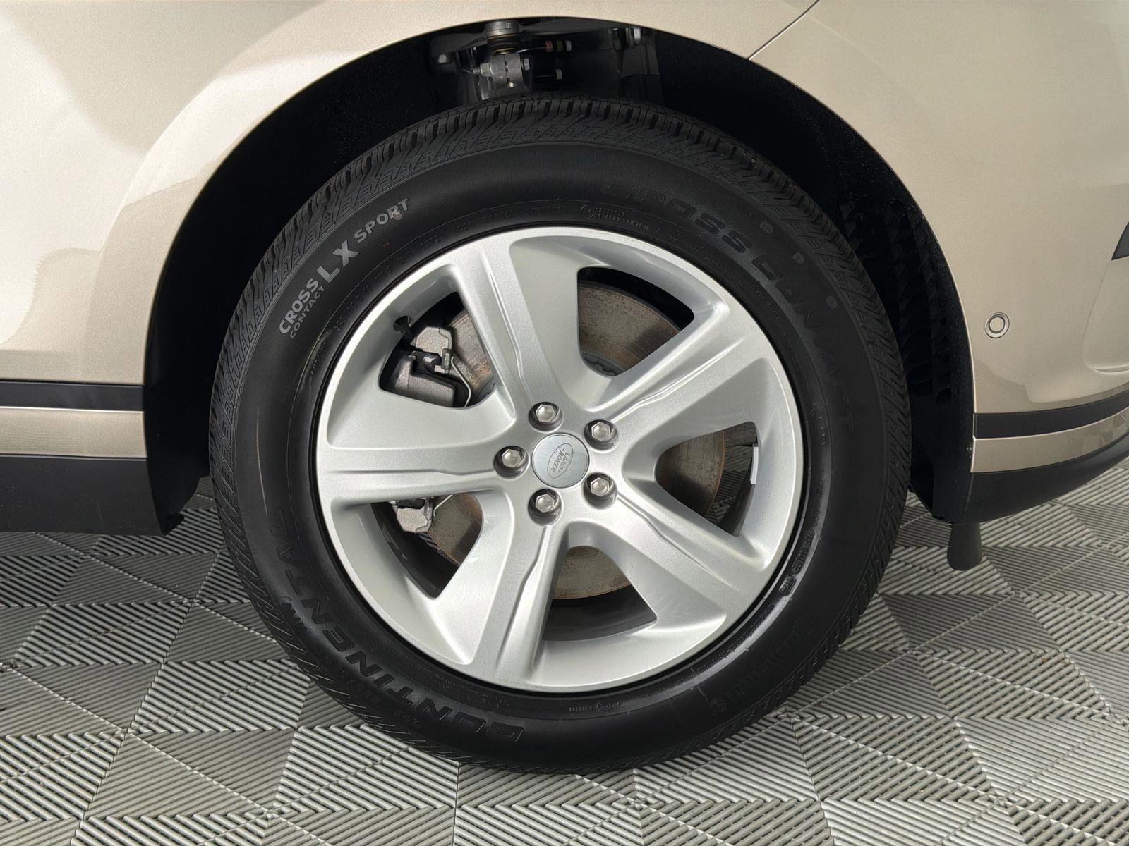 New 2026 Land Rover Range Rover Velar S image 36