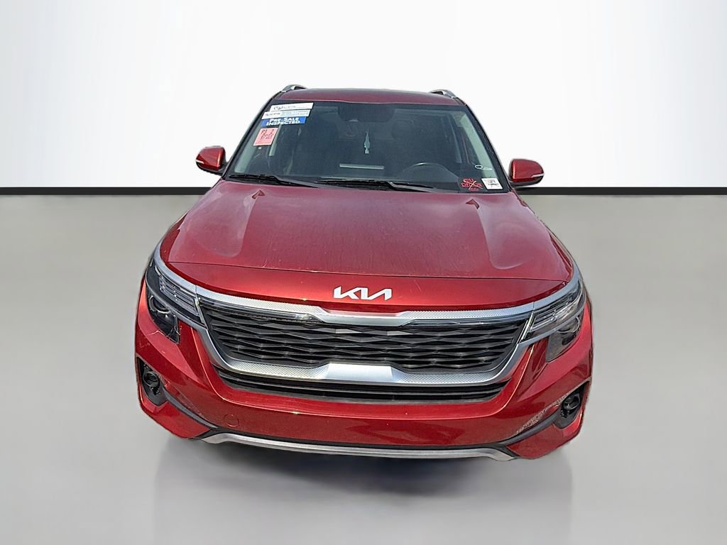 Used 2022 Kia Seltos S AWD/4WD image 2