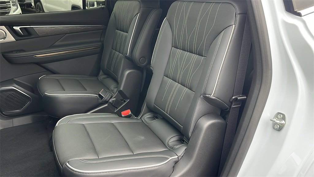 New 2026 Buick Enclave Avenir w/ Super Cruise Package image 14