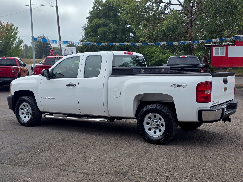 Used 2009 Chevrolet Silverado 1500 W/T AWD/4WD image 26