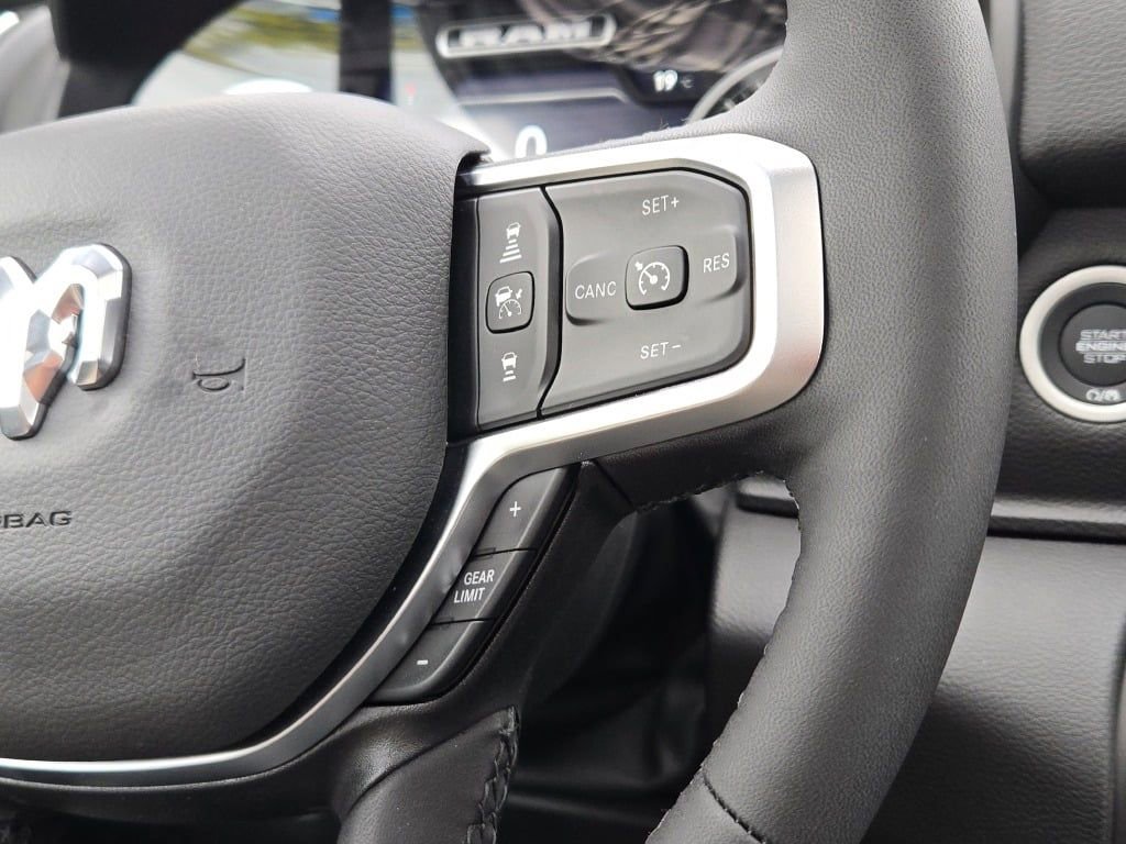 New 2026 RAM 1500 Big Horn AWD/4WD image 35