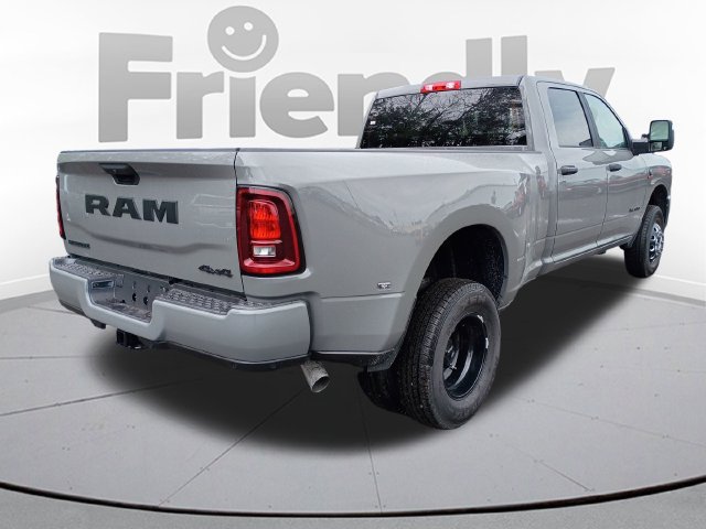 New 2026 RAM 3500 Big Horn AWD/4WD image 5