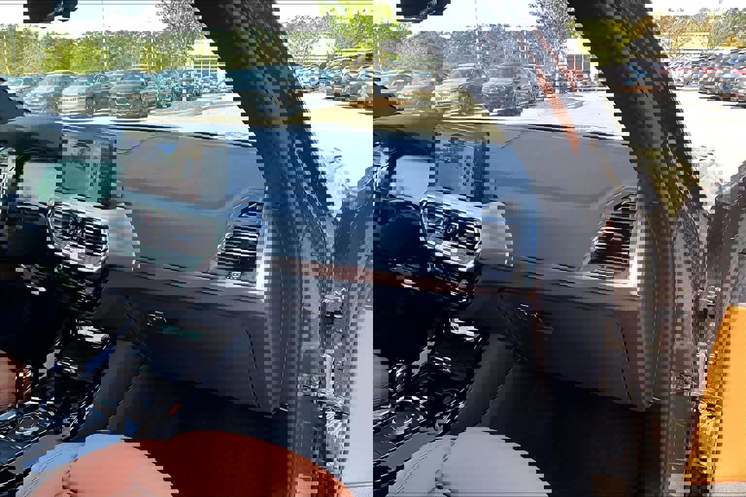 Certified 2024 BMW X3 sDrive30i w/ Premium Package image 18