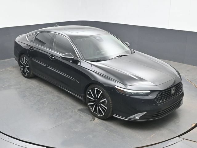 Used 2023 Honda Accord Touring image 13