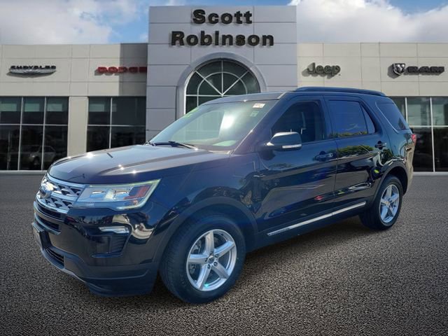Used 2019 Ford Explorer XLT w/ Equipment Group 201A FWD image 2