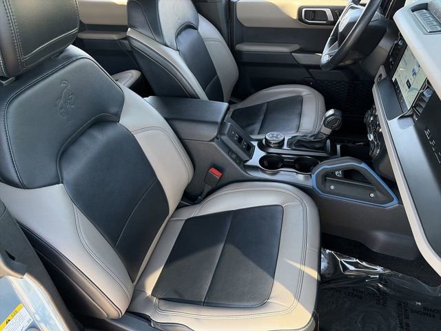 Used 2023 Ford Bronco Wildtrak image 11
