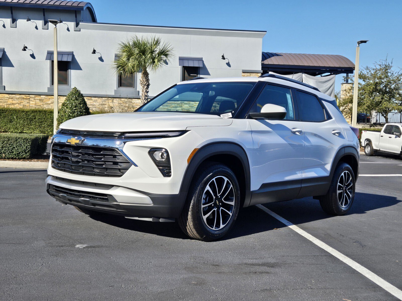 New 2026 Chevrolet TrailBlazer LT FWD image 2