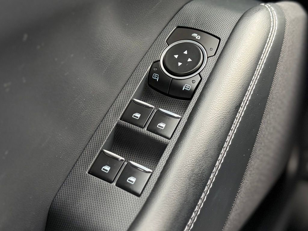 Used 2021 Ford Mustang Mach-E Select w/ Comfort/Appearance Package image 19