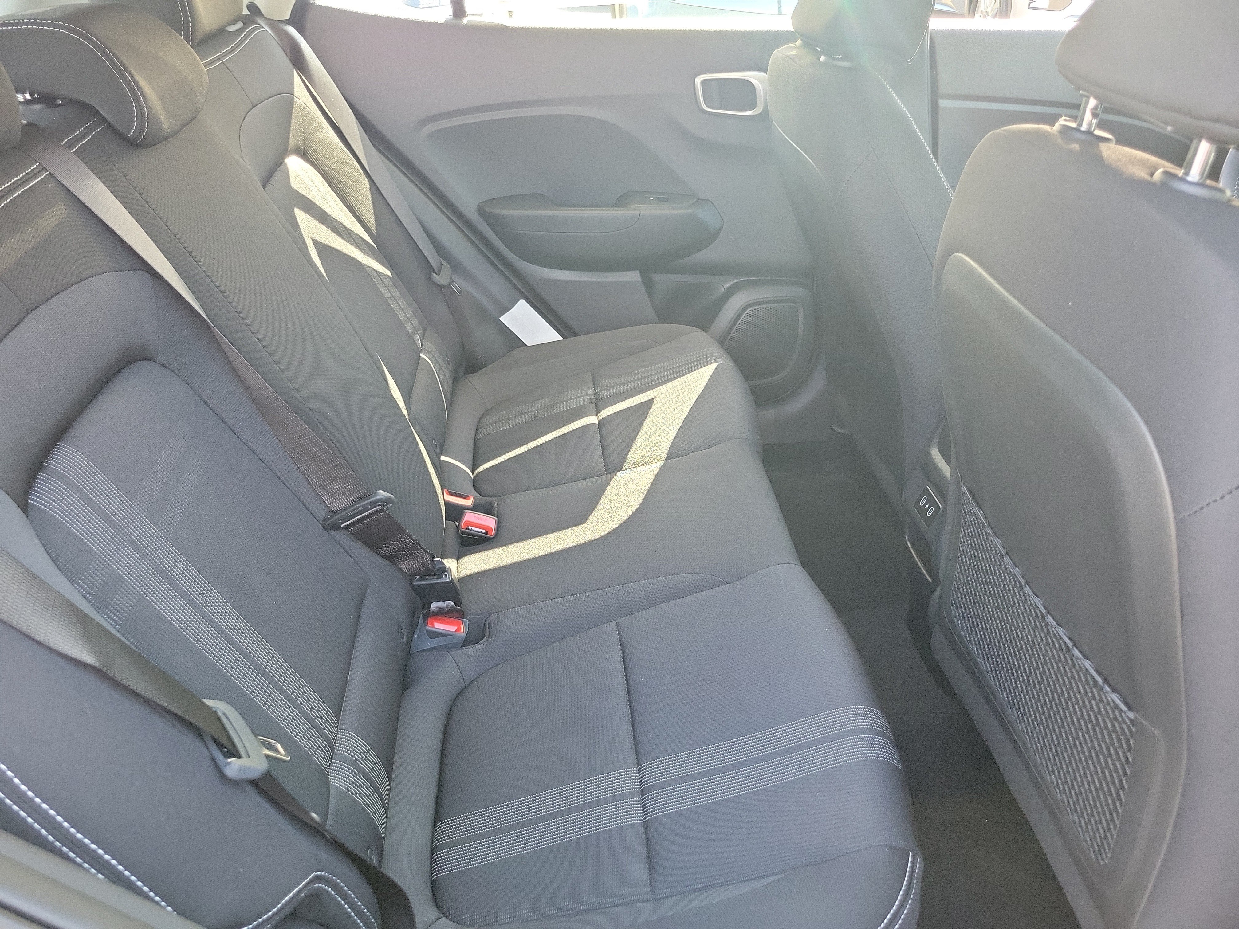New 2026 Hyundai Venue SEL FWD image 14