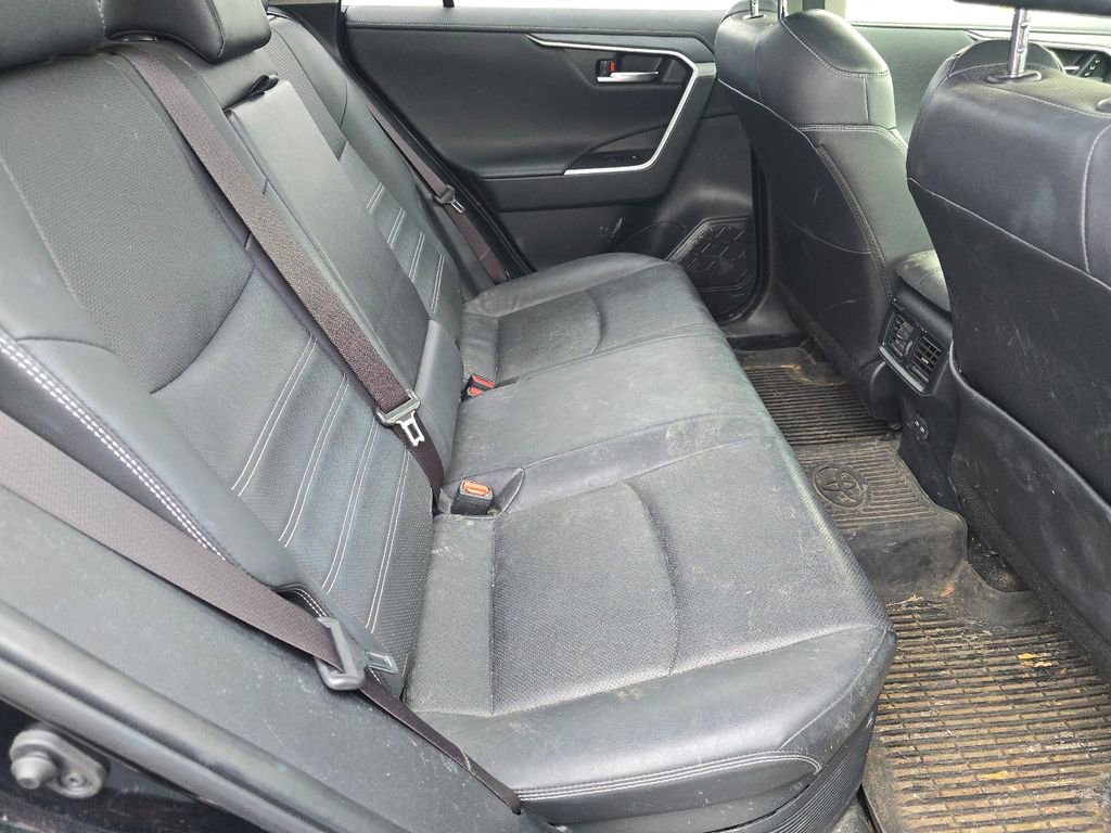 Used 2023 Toyota RAV4 Limited image 20