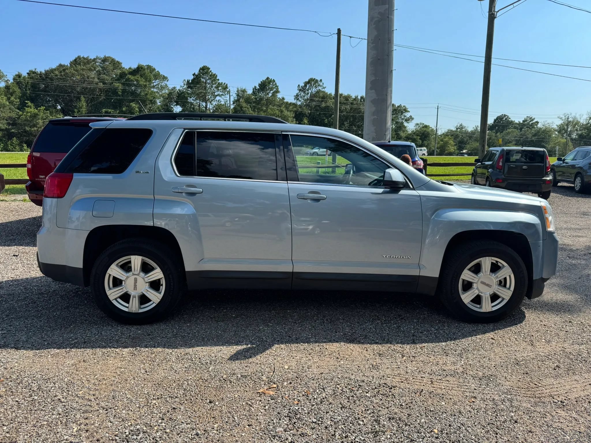Used 2014 GMC Terrain SLE FWD image 8
