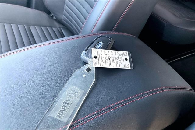 Used 2026 Ford Explorer ST-Line image 32