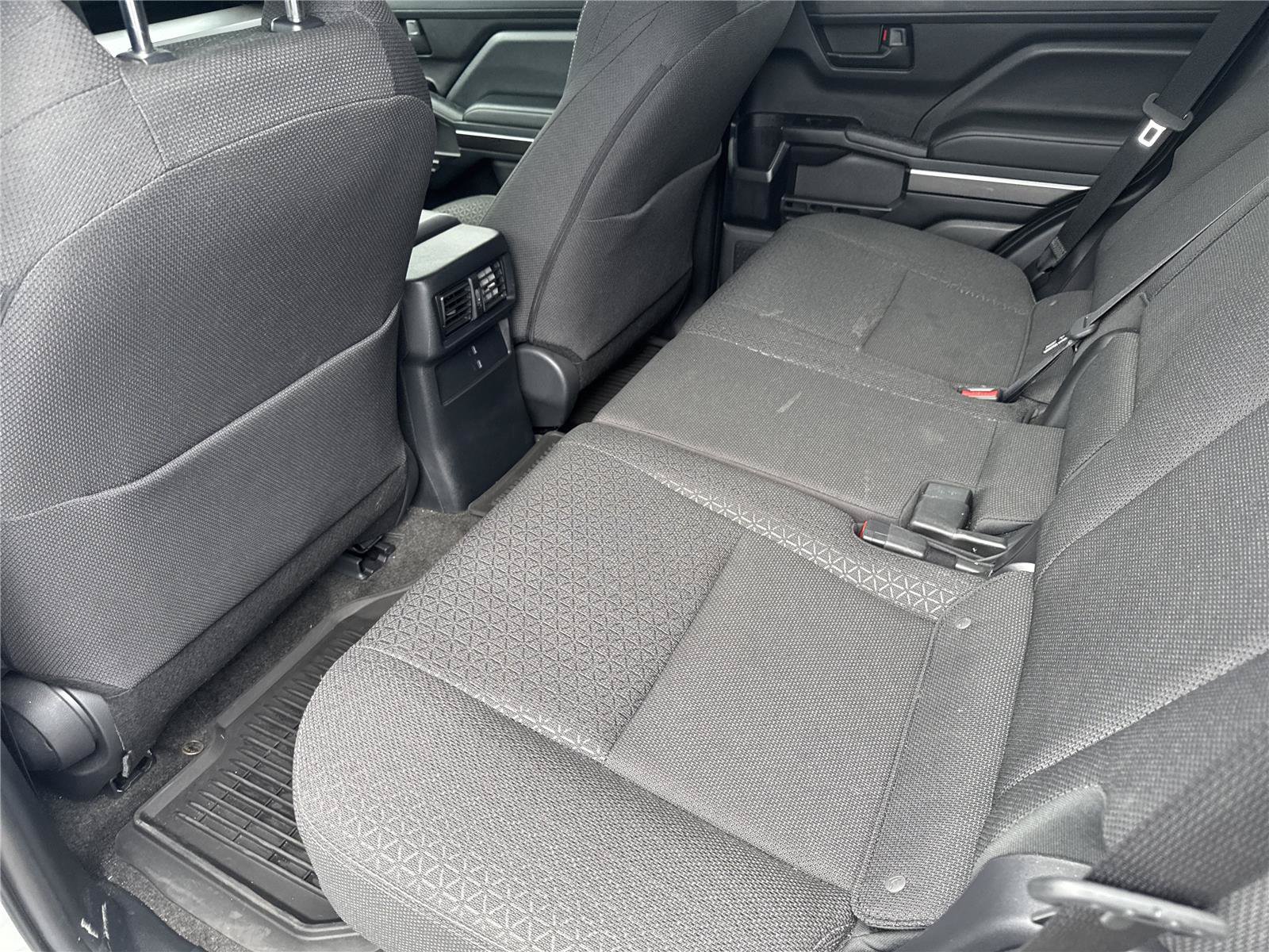 Used 2025 Toyota 4Runner SR5 RWD image 31
