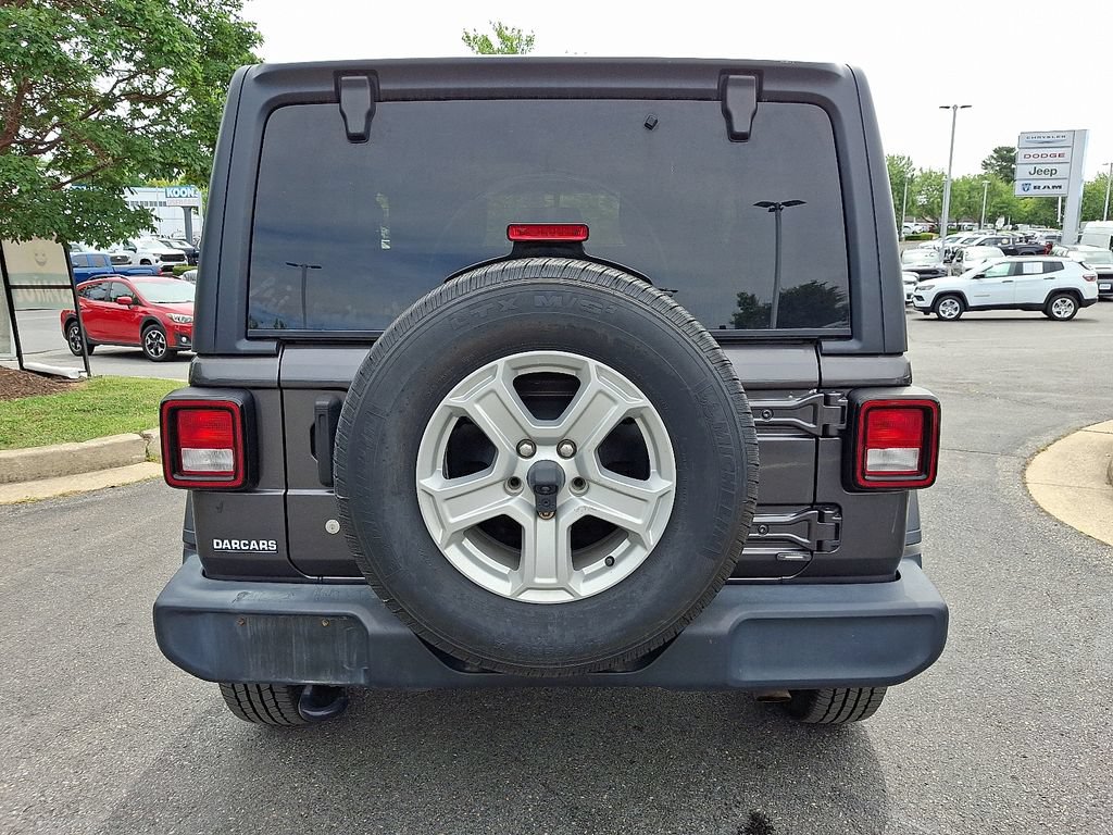 Certified 2019 Jeep Wrangler Sport AWD/4WD image 5