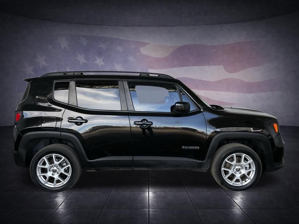 Used 2021 Jeep Renegade Latitude AWD/4WD image 5