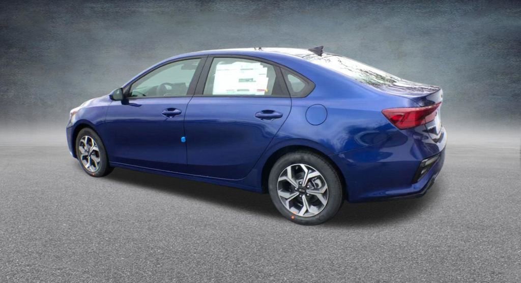 Used 2021 Kia Forte LXS FWD image 16