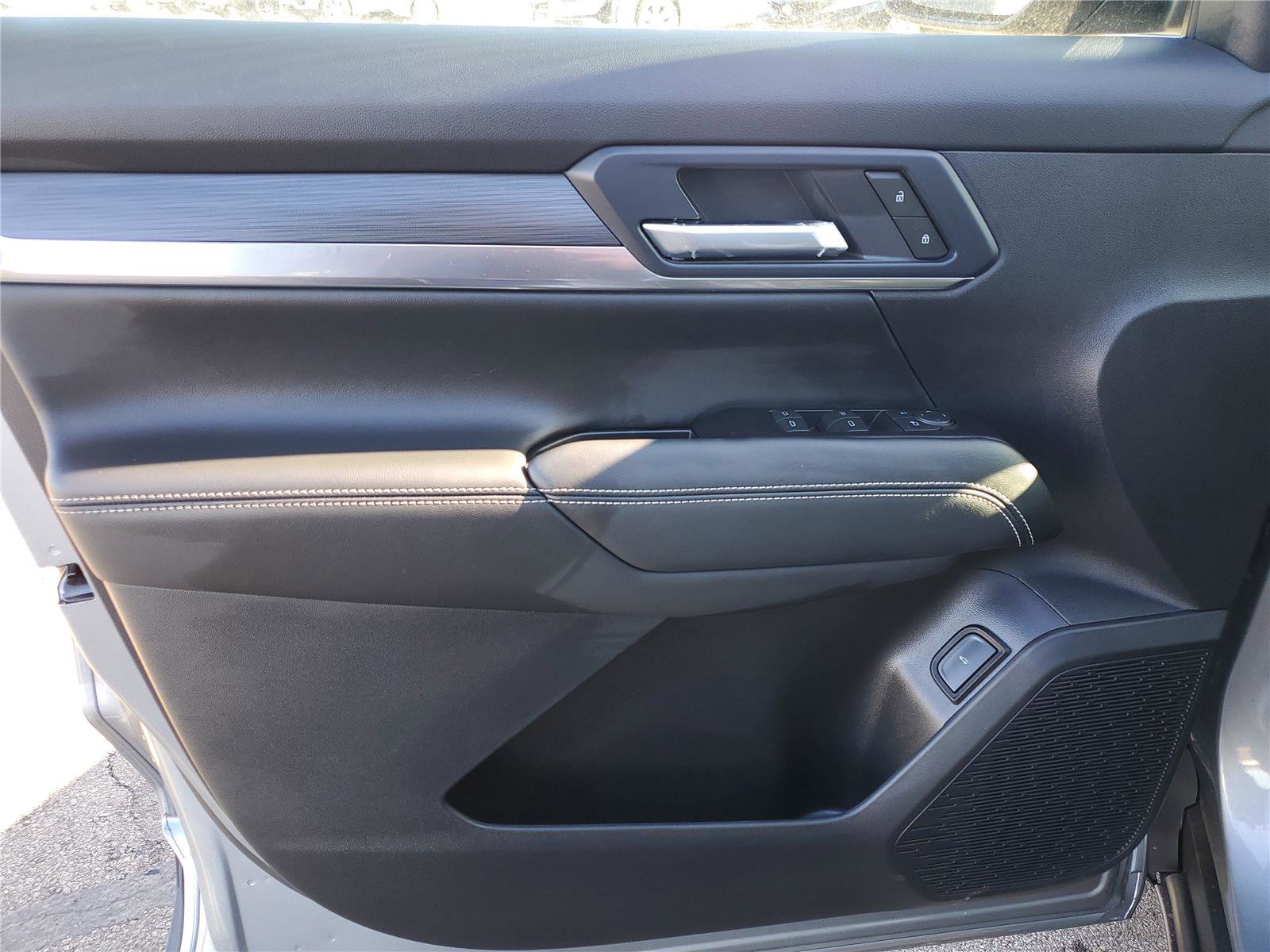 New 2026 GMC Terrain Elevation w/ Elevation Premium Package image 20