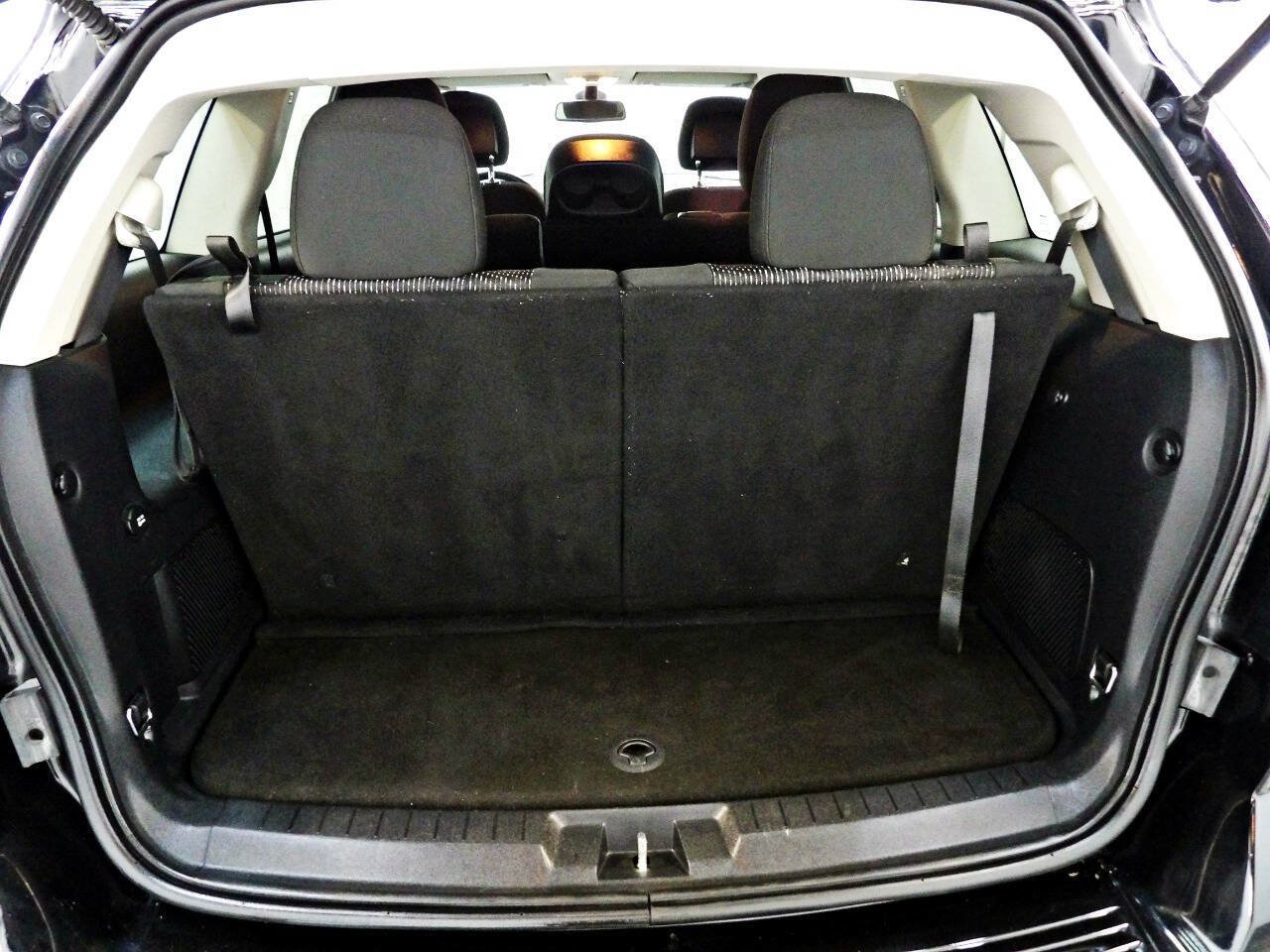 Used 2020 Dodge Journey SE w/ SE Popular Equipment Group FWD image 14