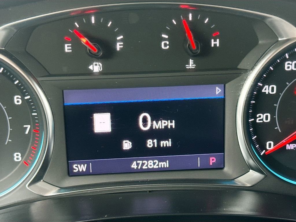 Used 2023 Chevrolet Traverse RS image 12