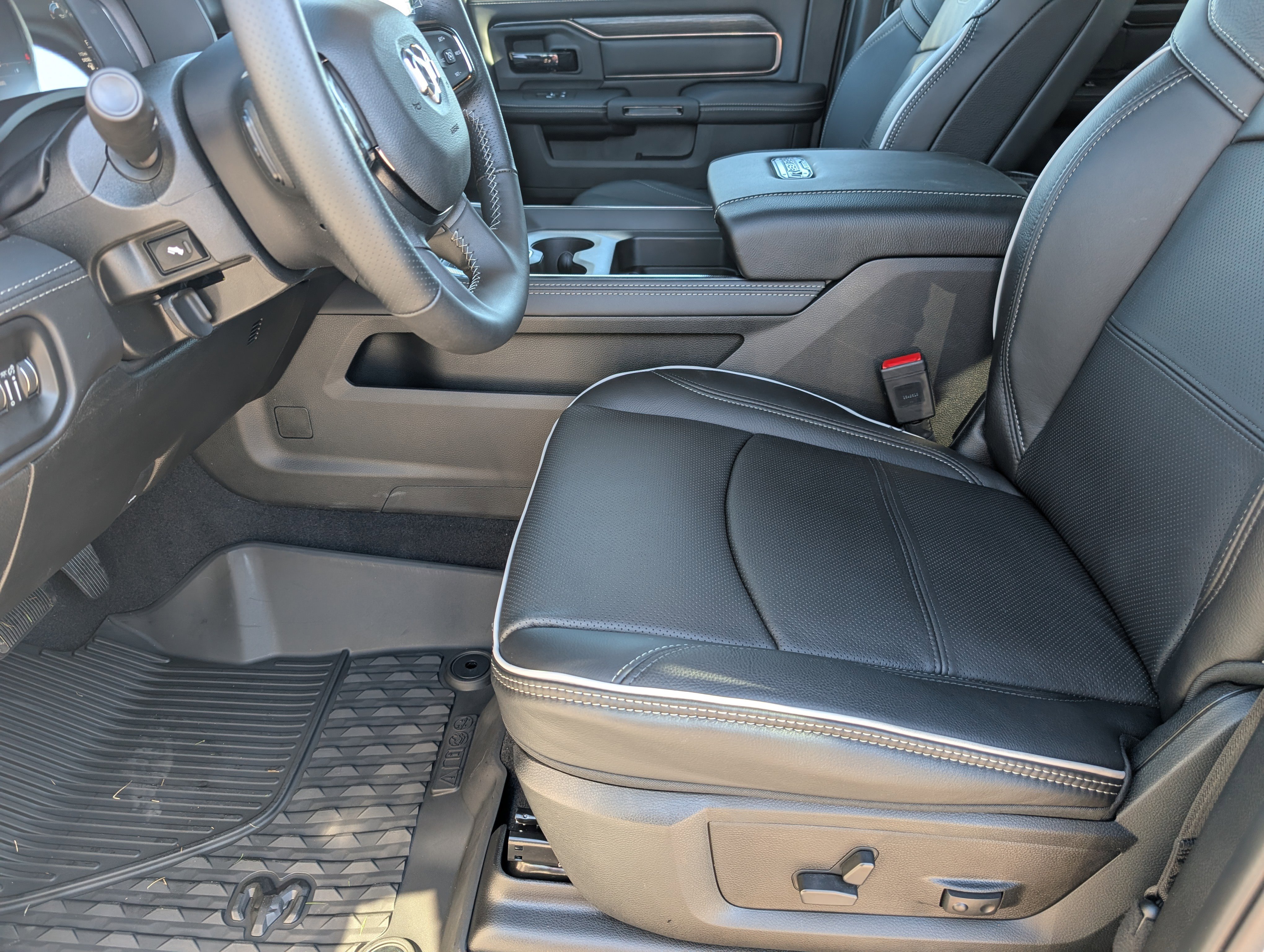 New 2026 RAM 2500 Rebel w/ Rebel Level 2 Equipment Group image 8