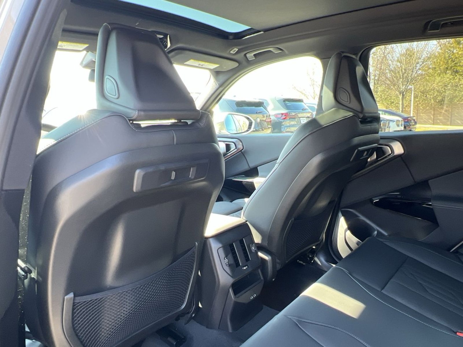 New 2026 BMW X3 xDrive30 w/ Convenience Package image 23