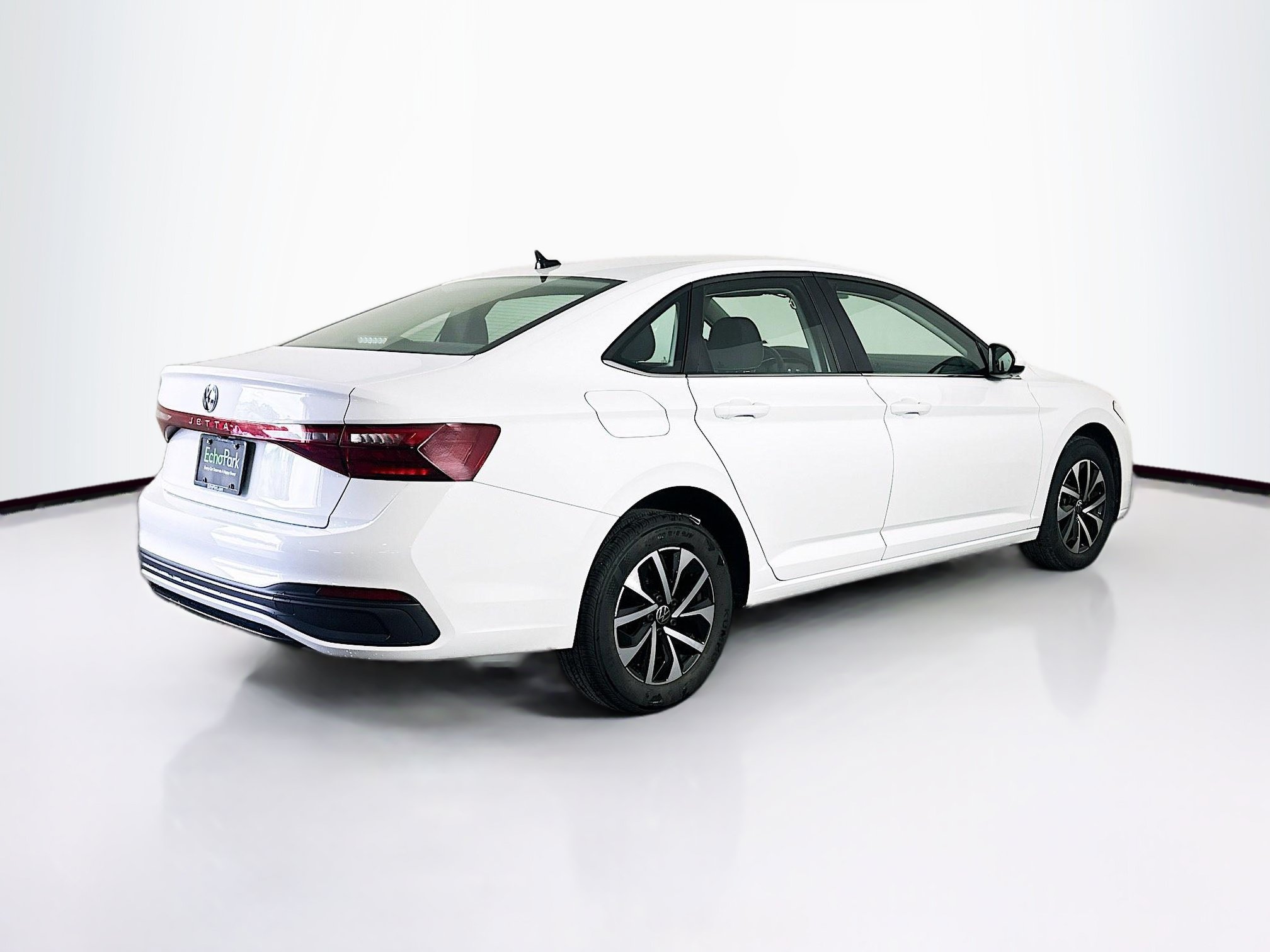 Used 2025 Volkswagen Jetta S FWD image 9